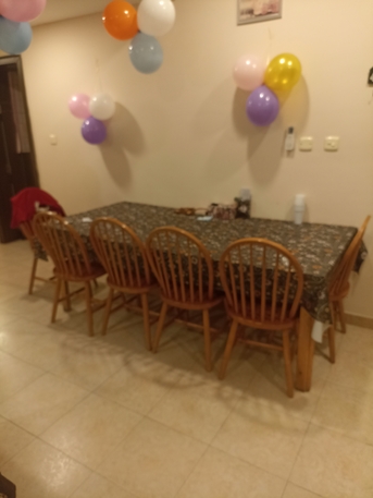 SAR 275,  6 Chair Dining Table For Sale. Good Condition. photo 3