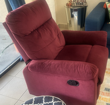 SAR 8500,  Sell Furniture  (Moving Out Of KSA) photo 3