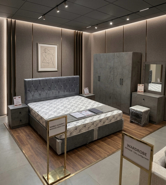 SAR 1500,  We Have A Bedroom Set Avalible photo 2