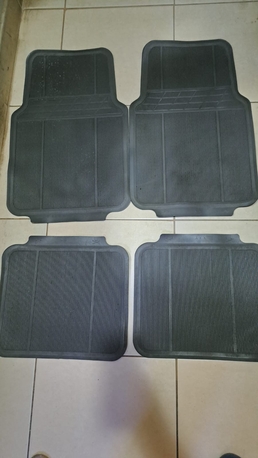 SAR 40,  Car Mats photo 2