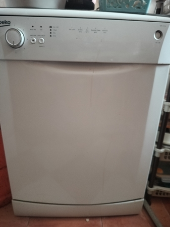 SAR 300,  Dishwasher photo 1