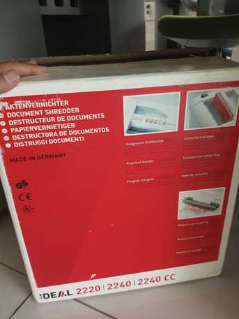 SAR 1400,  IDEAL 2220, 2240 & 2240 CC Paper Shredders For Sale. Excellent Condition, Heavy-duty Germa photo 3