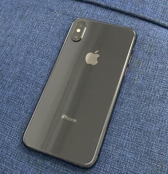 SAR 500,  Iphone XS 64 Gb photo 1