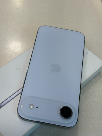 SAR 2700,  Iphone 17 Air photo 3