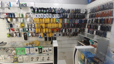 SAR 18000,  Mobile Accessories Shope photo 2