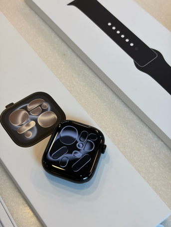 SAR 1200,  Apple Watch 11