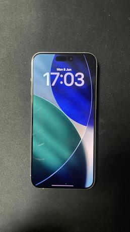 SAR 3100,  Iphone 15 Pro Max 256gb,BH 88%, Used Like New Scratch Less photo 2