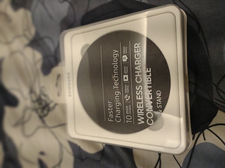 SAR 80,  Samsung Wireless Fast Charger