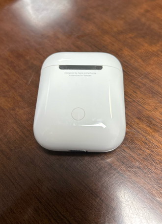 SAR 200,  Airpods 2 Gen