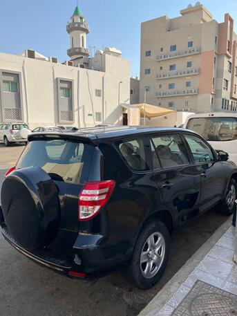 SAR 30,  Toyota RAV4 – Excellent Condition | Reliable SUV | Well Maintained photo 3