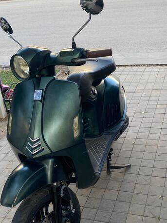 SAR 4000,  2024 Italian Scooter 162cc – Excellent Condition – All Documents Available – SAR 4,000 photo 2