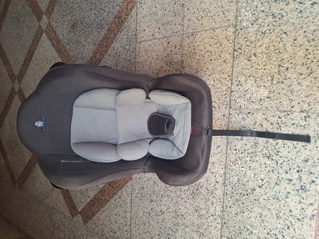 SAR 80,  I Would Like To Sell Car Seat 💺 For Baby photo 1