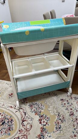 SAR 195,  Smart Baby Changing Table With Removeable Tub photo 1