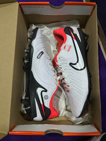 SAR 65,  Adidas Tiempo Legend 10 Academy FG/MG photo 1