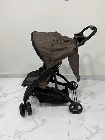 SAR 100,  Baby Stroller photo 3
