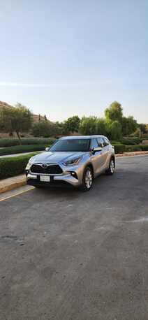 SAR 130000,  Toyota Highlander Hybrid Limited Full Options,  2022,  Automatic,  85 KM,   Personal Use photo 1