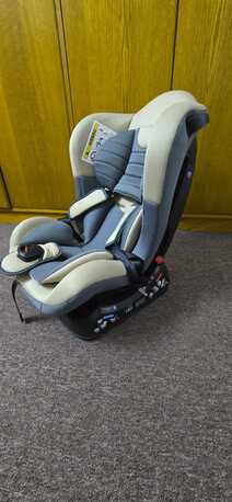 SAR 150,  Baby Chair & Baby Car Seat photo 2