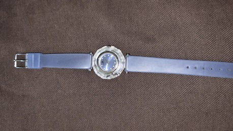 SAR 100,  Swarovski Watch photo 3