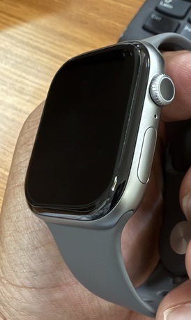 SAR 1300,  Apple Watch Series 11 46mm GPS+cellular (with Original Band Small And Medium) photo 3