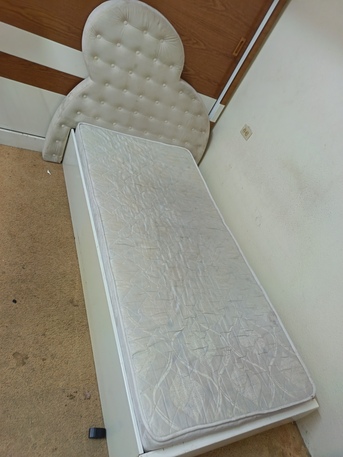 SAR 150,  Single Cot With Medicated Mattress photo 2