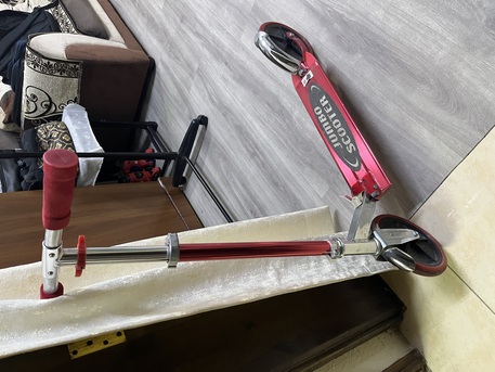 SAR 80,  2 Wheel Scooter With Handle photo 2