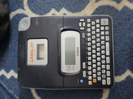 SAR 12000,  Furnished,  Networking Items Fiber Optic Machine And Morw Items Sells photo 3