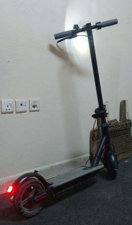 SAR 399,  Electric Scooty (Excellent Condition) photo 1