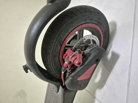 SAR 700,  Electric Scooter E-Bike Foldable photo 3