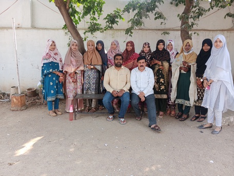 Home Tutor Available In Riyadh – Experienced photo 2