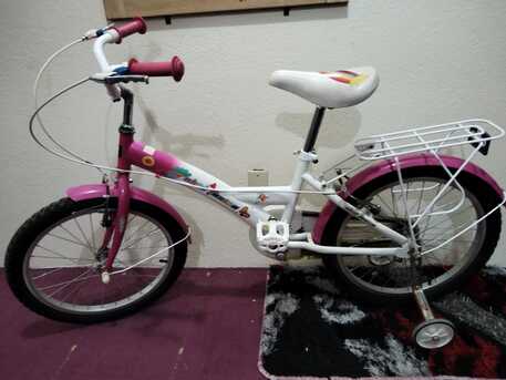 SAR 150,  Girl Bicycle 20 Size photo 1
