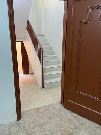 SAR 120000,  400 Sq. Meter,  Fully Restored Villa Complete Villa For Rent Two-floor Building With Multiple Annexes.