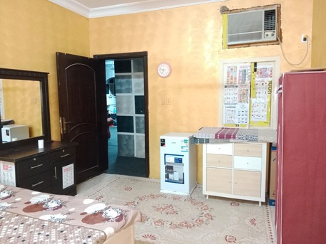 SAR 1000,  Furnished,  One Room Vacant For Single Person photo 3