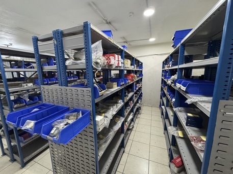 SAR 150,  105 Sq. Meter,  SPARE PARTS SHOP FOR SALE .( Low Rent ) photo 3