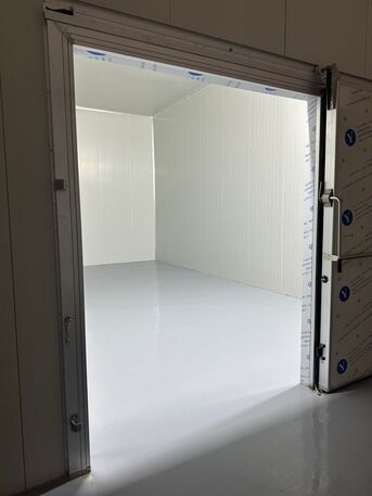 SAR 1,  1000 Sq. Meter,  Dry,Freezing And Chilling Storage photo 3