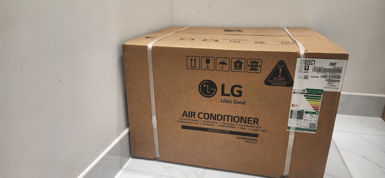 SAR 1300,  Brand New LG 18,700 BTU Window AC – Never Used – Original Box photo 3
