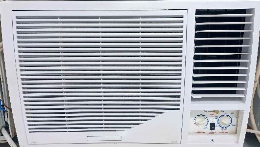 Used Window And Split Ac With Installation And One Month Warranty photo 3