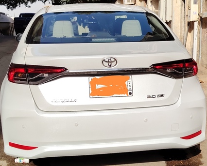 Toyota Corolla 2.0XLI White Lease Transfer On SNB Bank. photo 2