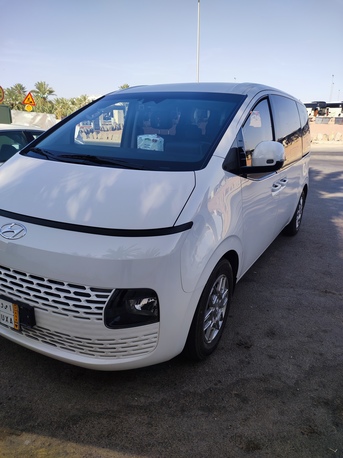 Hyundai Staria 7 Seater For Office Pick And Drop On Monthly Basis photo 1