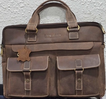 SAR 400,  New Leather Bag photo 2