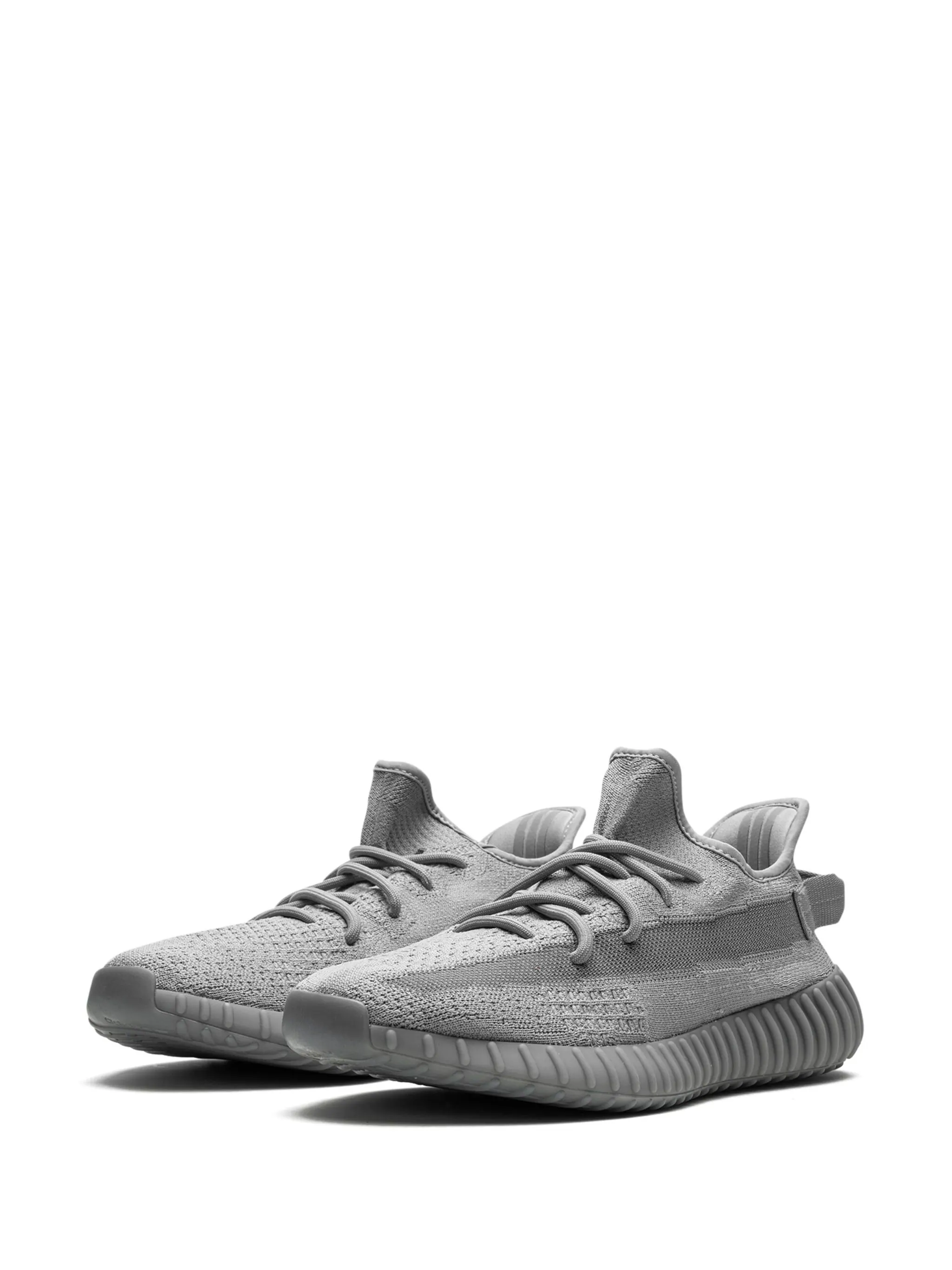 SAR 1350,  Yeezy Boost 350 V2 Models photo 2