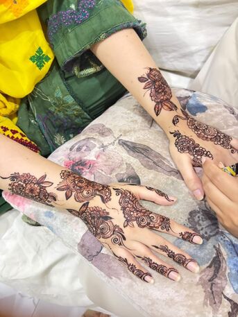 Mehandi (Henna) photo 2