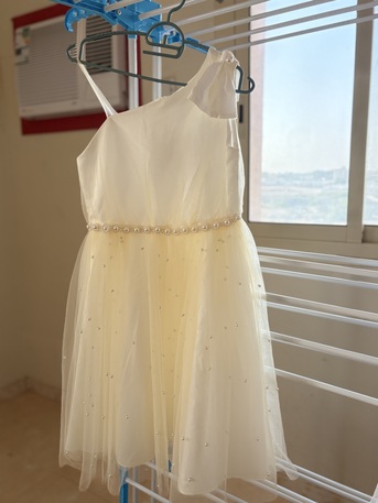 SAR 100,  Dress For Girl photo 1