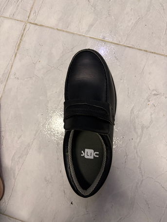 SAR 140,  New SLIC Safety Shoes (with Box) Size-43