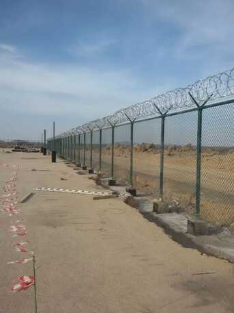 High Fencing Installation. photo 2