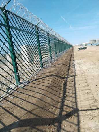Experts High Quality Fencing Installation Call Now Today photo 2