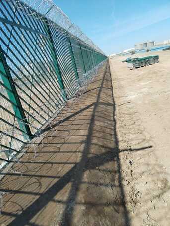 High Quality And Professional Fencing Installation photo 2
