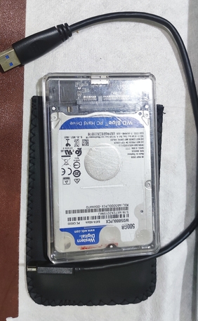 SAR 100,  Hard Disk 500GB WD External For Sale USB 3.1 Transparent photo 1