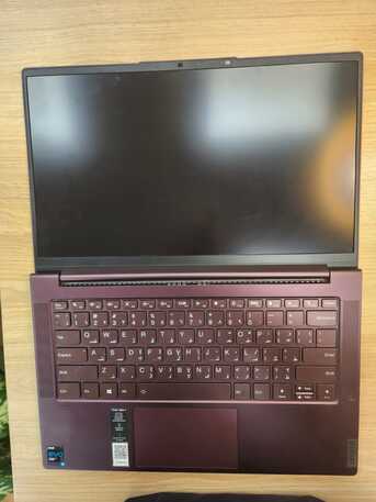 SAR 1599,  Lenovo Thinkpad Yoga Slim7  I5 11th Gen Ram/8GB SSD/256GB photo 2