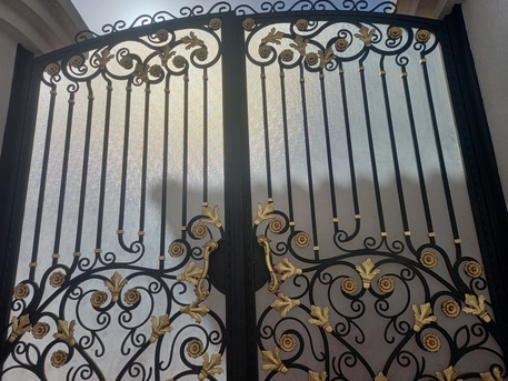 We Are Doing A Professional Interior Wall Paint Work & All Types Of The Designs In Paints photo 1