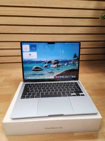 SAR 4299,  MacBook Air 13 M4 Ram 16GB SSD 512GB CPU 10Core BC 5 photo 1
